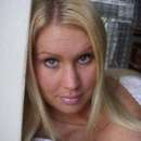Naughty Perle from Macon Wants to Swap Pics and Flirt!